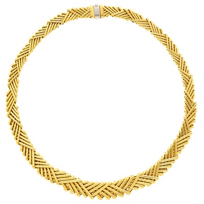 Lot 72 - Gold Necklace