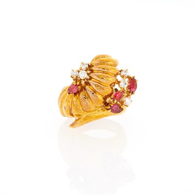 Lot 1053 - Gold, Diamond and Ruby Ring
