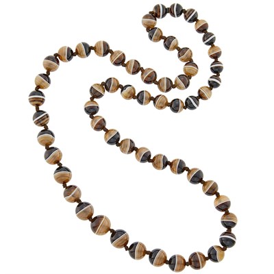 Lot 1188 - Long Banded Agate Bead Necklace