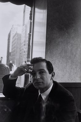 Lot 610 - WINOGRAND, GARRY (1928-1984)