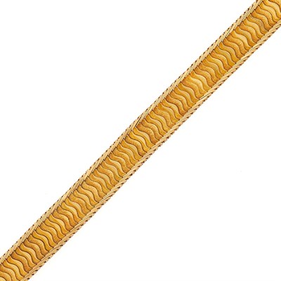 Lot 1089 - Gold Bracelet