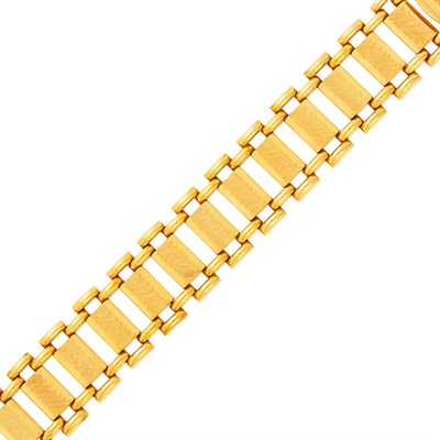 Lot 1079 - Cartier Gold Link Bracelet