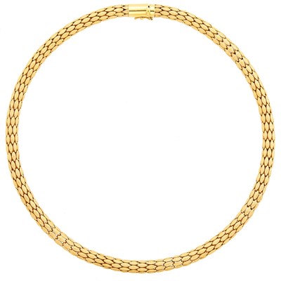 Lot 1055 - Gold Necklace