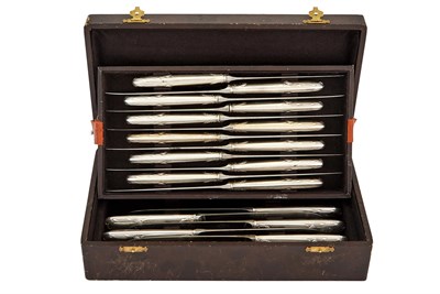 Lot 192 - Cased Set of Eighteen French Sterling Silver Dinner Knives