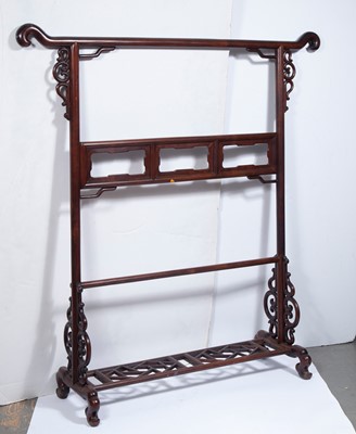 Lot 67 - A Chinese Hardwood Clothing Rack, Yijia