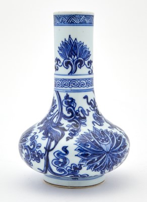 Lot 351 - A Chinese Blue and White Porcelain Vase