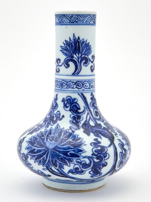 Lot 351 - A Chinese Blue and White Porcelain Vase