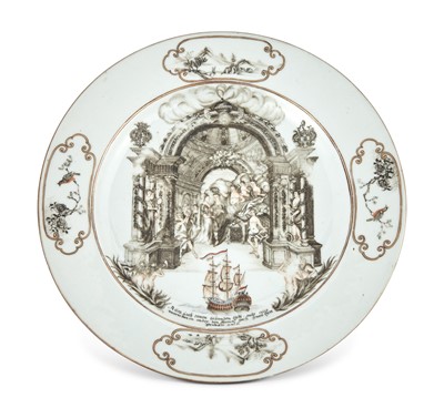 Lot 370 - A Rare Chinese Export Porcelain Plate