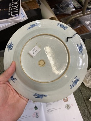 Lot 368 - A Chinese Export Porcelain Plate