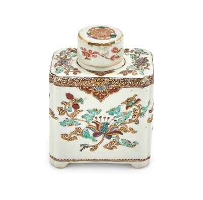 Lot 100 - Samson Porcelain Armorial Tea Caddy and Cover