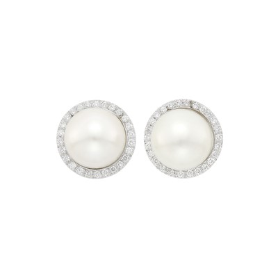 Lot 141 - Pair of White Gold and South Sea Cultured Pearl Earclips with Diamond Jackets