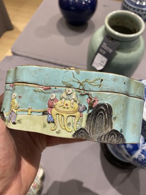 Lot 220 - A Pair of Chinese Enameled Porcelain Boxes