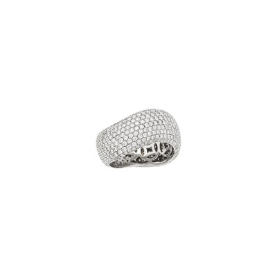 Lot 72 - White Gold and Diamond Band Ring