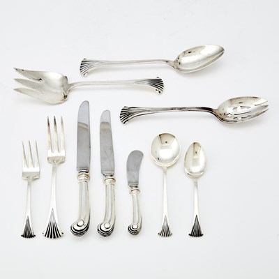 Lot 69 - Tuttle Sterling Silver 'Onslow' Pattern Part Flatware Service