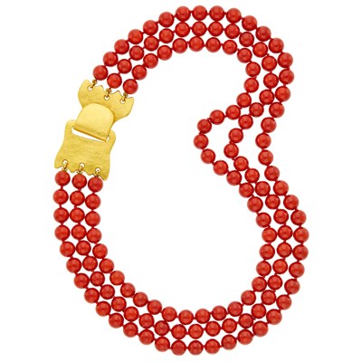 Lot 1017 - Linda Lee Johnson Triple Strand Dyed Coral Bead Necklace with High Karat Gold Clasp