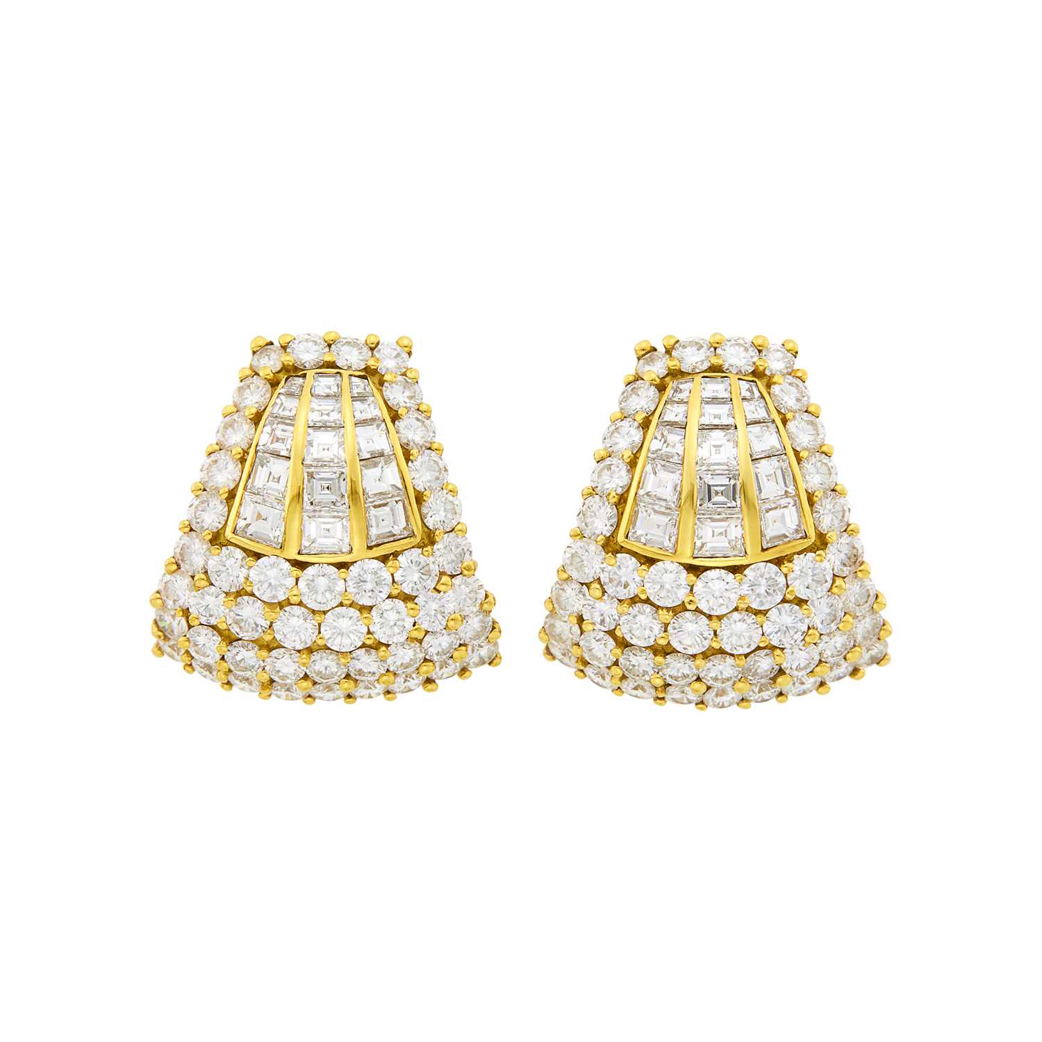 Lot 39 - Pair of Gold and Diamond Earclips