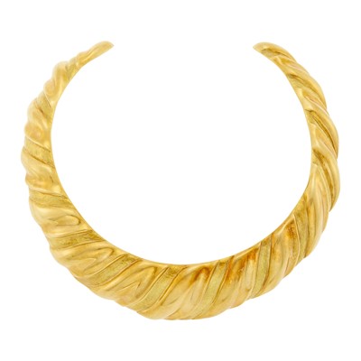 Lot 45 - Gold Necklace