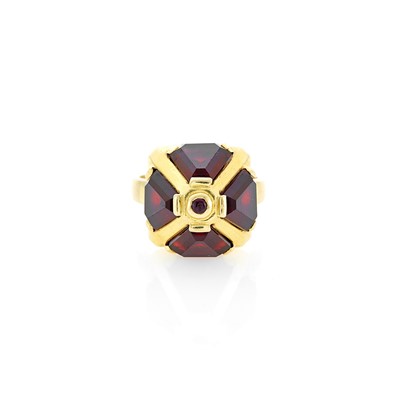 Lot 1095 - Gold and Garnet Dome Ring