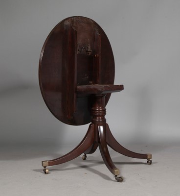 Lot 97 - George III Mahogany Breakfast Table