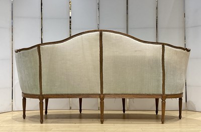 Lot 163 - Louis XVI Green Velvet-Upholstered Walnut Canape en Corbeille