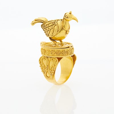 Lot 1119 - Rebecca Koven High Karat Gold 'Seduction' Bird Ring