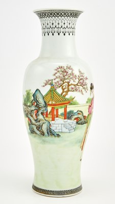 Lot 232 - A Chinese Enameled Porcelain Vase