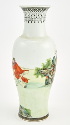 Lot 232 - A Chinese Enameled Porcelain Vase