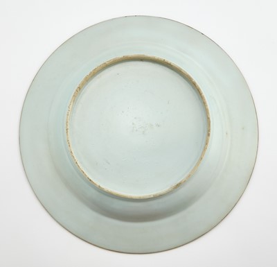 Lot 372 - A Chinese Export Porcelain Charger