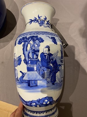 Lot 199 - A Chinese Blue and White Porcelain Vase