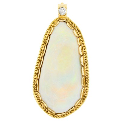 Lot 53 - Gold, Opal and Diamond Pendant