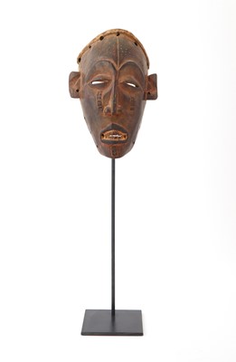 Lot 150 - Chokwe Wood Mask