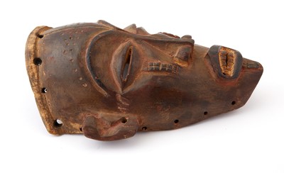 Lot 150 - Chokwe Wood Mask