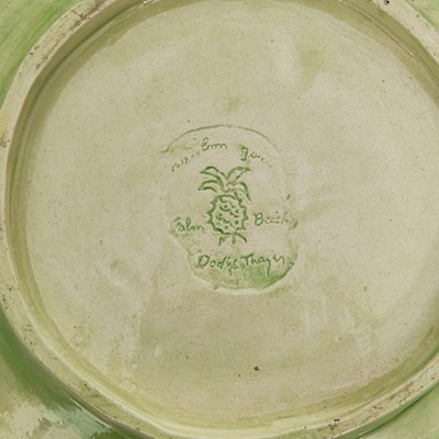 Lot 82 - Dodie Thayer Glazed Ceramic Lettuce Ware Covered Tureen and Stand