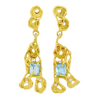 Lot 55 - Pair of Gold, Aquamarine and Diamond Pendant-Earclips