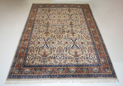 Lot 262 - Indo-Mahal Carpet