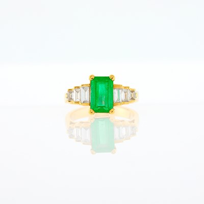 Lot 1066 - Gold, Emerald and Diamond Ring
