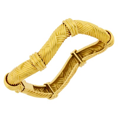 Lot 2 - David Webb Gold  'ZigZag' Bracelet