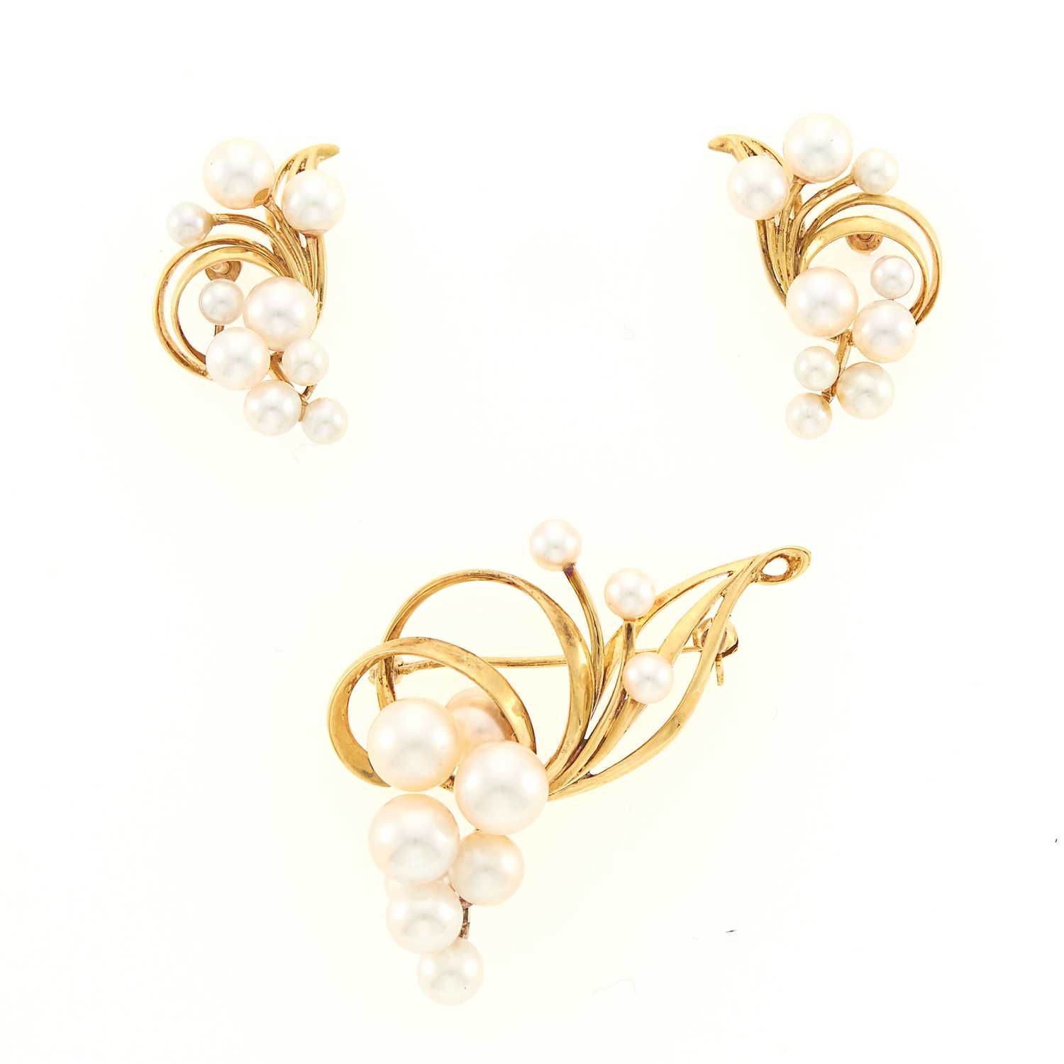 Lot 1070 - Mikimoto Gold and Cultured Pearl Brooch and Pair of Earrings