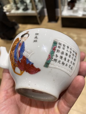 Lot 204 - A Chinese Enameled Porcelain Teapot