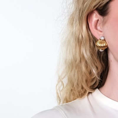 Lot 134 - Angela Cummings Pair of Gold and Diamond Earclips