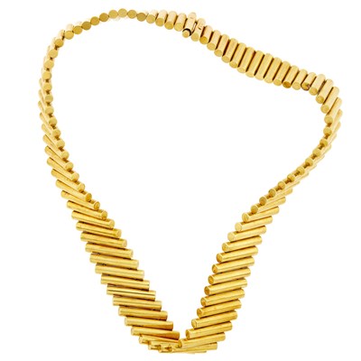 Lot 97 - Robert Lee Morris Sculptural Twisted Gold Cylinder Link Necklace