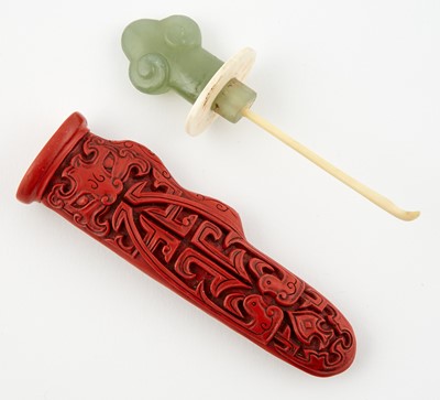 Lot 11 - A Chinese Cinnabar Lacquer Snuff Bottle