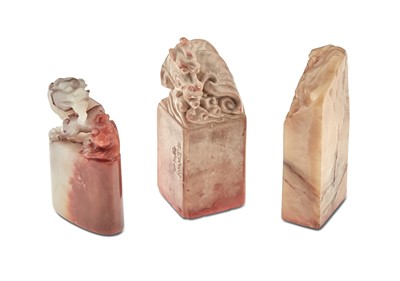 Lot 87 - A Group of Three Chinese Shoushan Stone Seals