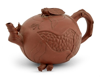 Lot 113 - A Chinese Yixing Teapot by Lu Wen Xia