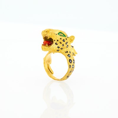 Lot 2170 - Gold, Enamel and Coral Leopard Ring