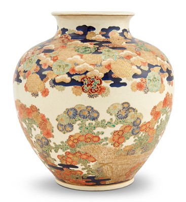 Lot 598 - A Japanese Satsuma Earthenware Vase