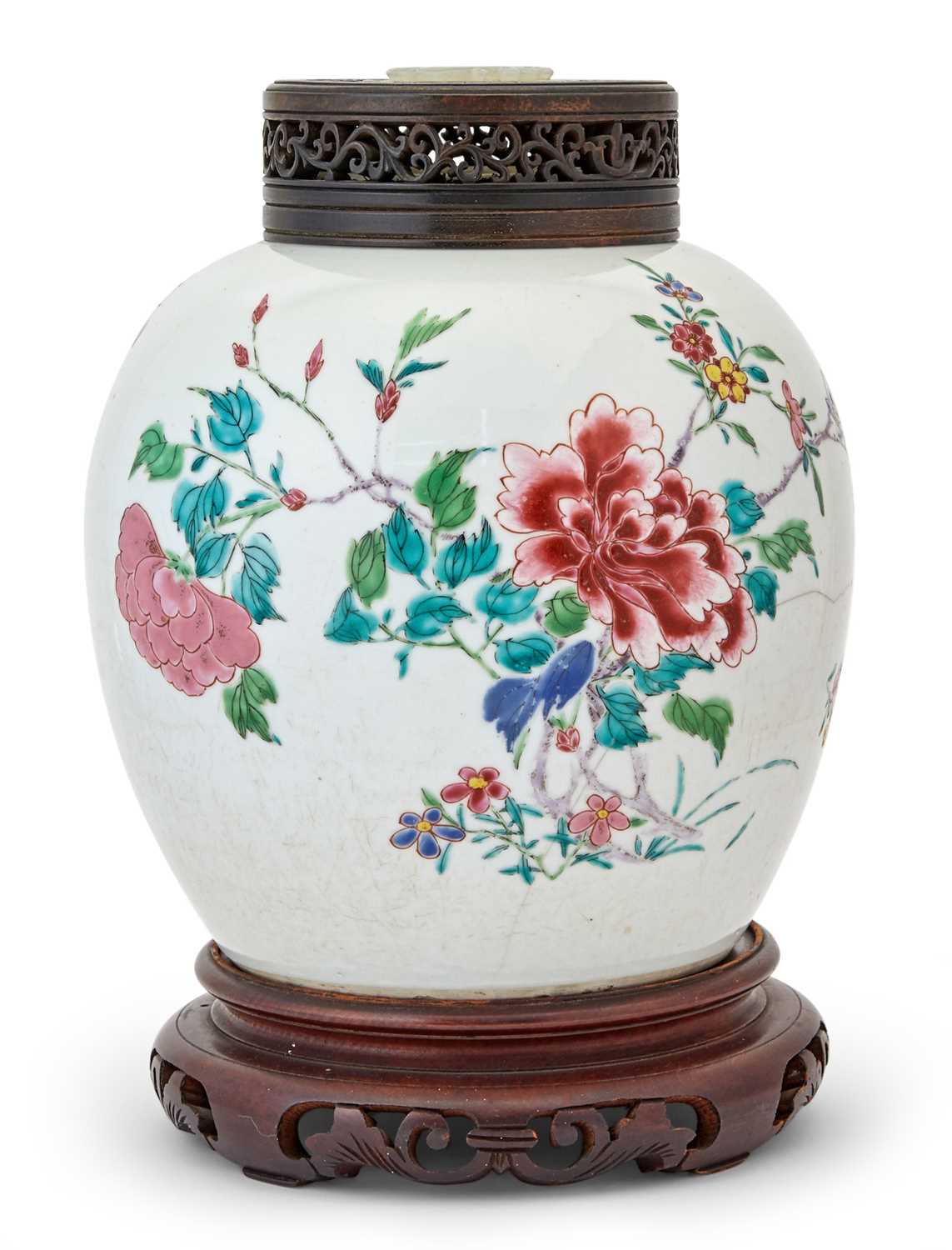 Lot 194 - A Chinese Enameled Porcelain Jar