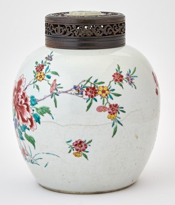 Lot 194 - A Chinese Enameled Porcelain Jar
