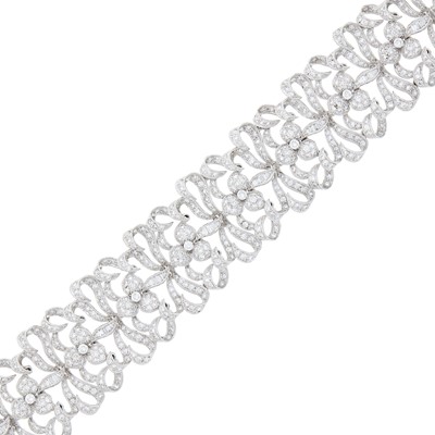 Lot 135 - Wide White Gold and Diamond Bow Bracelet