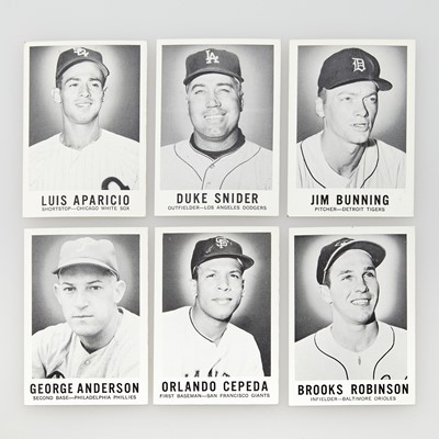 Lot 1018 - Baseball 1960 Leaf Balck & White Set